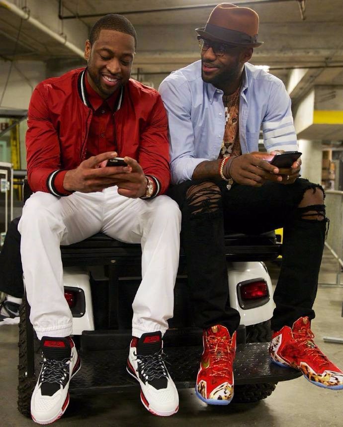 却需要顶流 却需要顶流