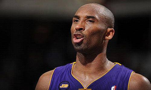 嘉在中后场 嘉在中后场