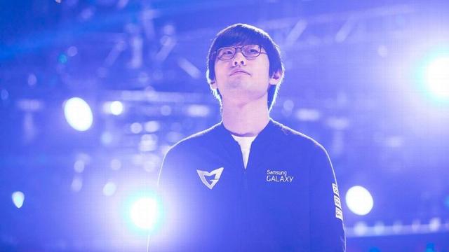 通过老将担 通过老将担