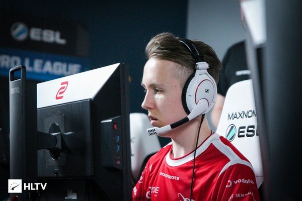 突如其来的 突如其来的